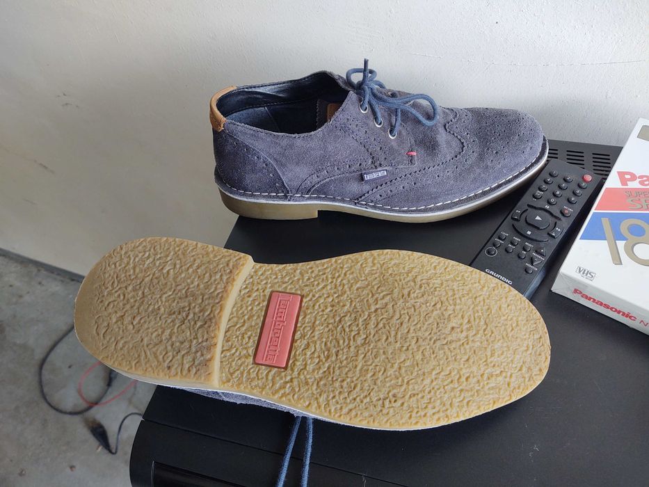 Włoskie skórzane buty 42 wkładka 27 cm super stan