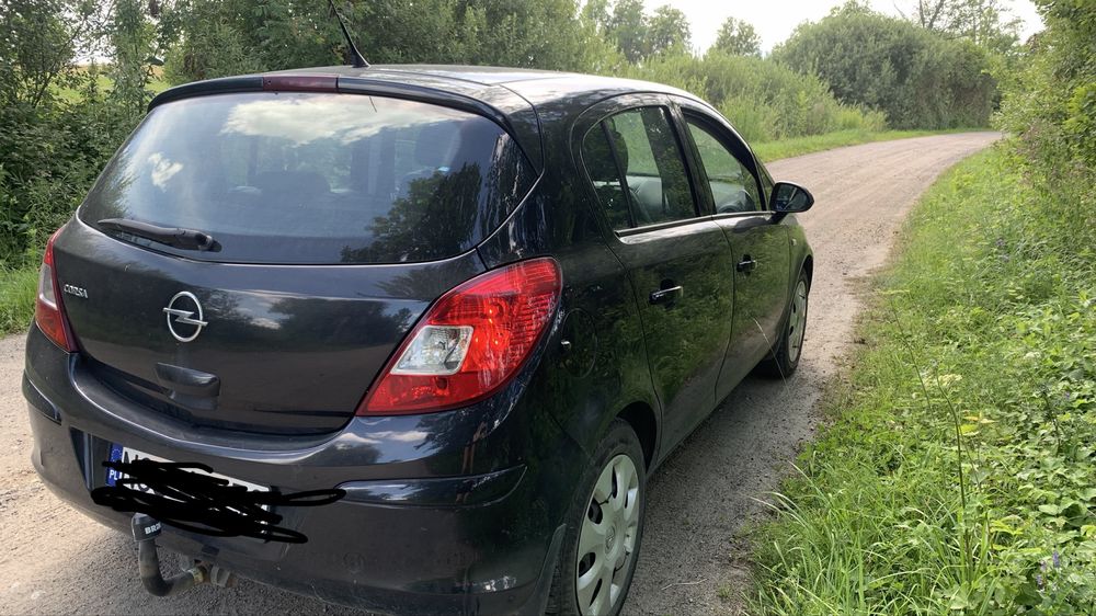 Opel corsa D /2010