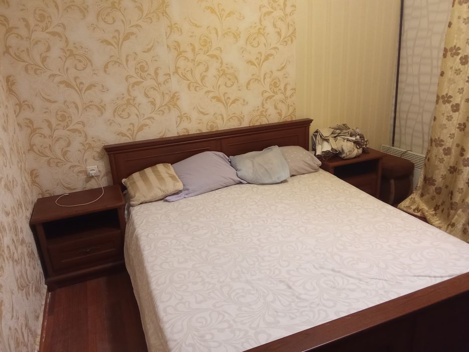 Власниця ЖД вокзал автостанція ТОРСЬКА ЦЕНТР чудо маркет СЛАВНИ