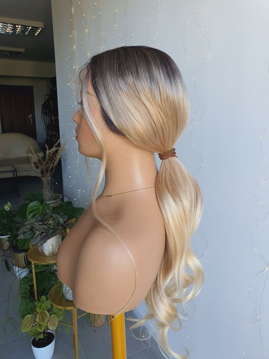 Peruka Sabina premium mix blond 3D ombre fale miana przedziałka