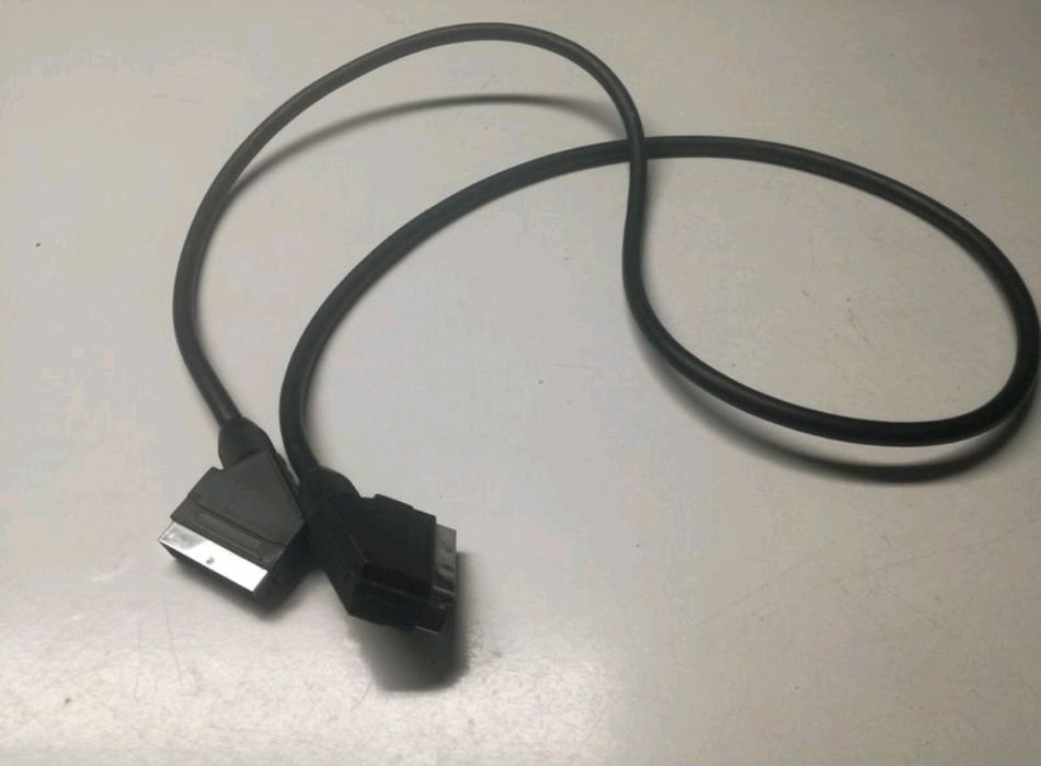 5 Cabos de TV e Computador