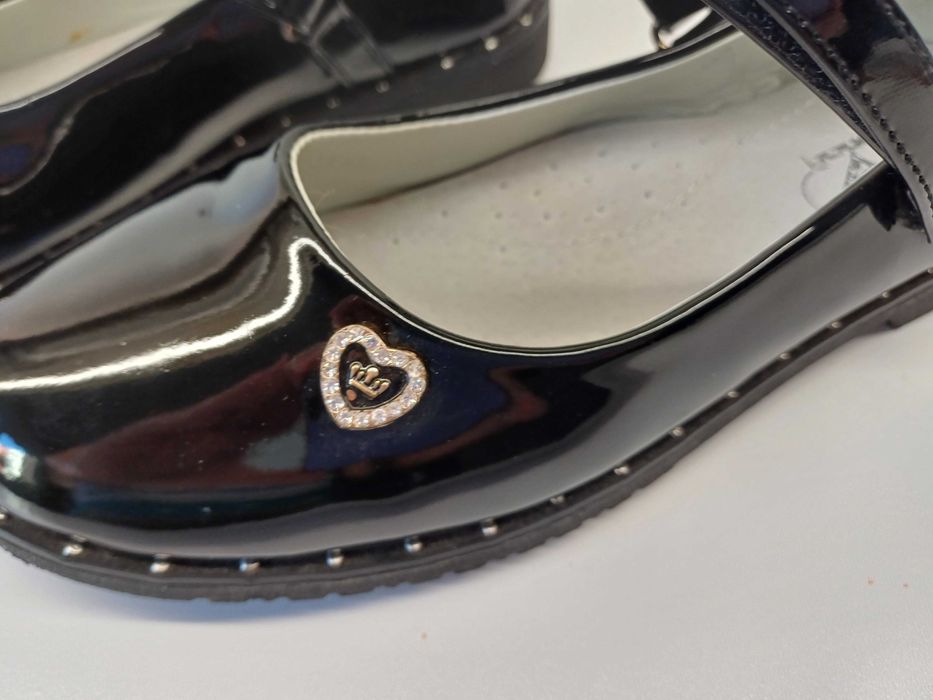 NOWE Prześliczne, wizytowe pantofelki, balerinki r. 34 (22 cm)