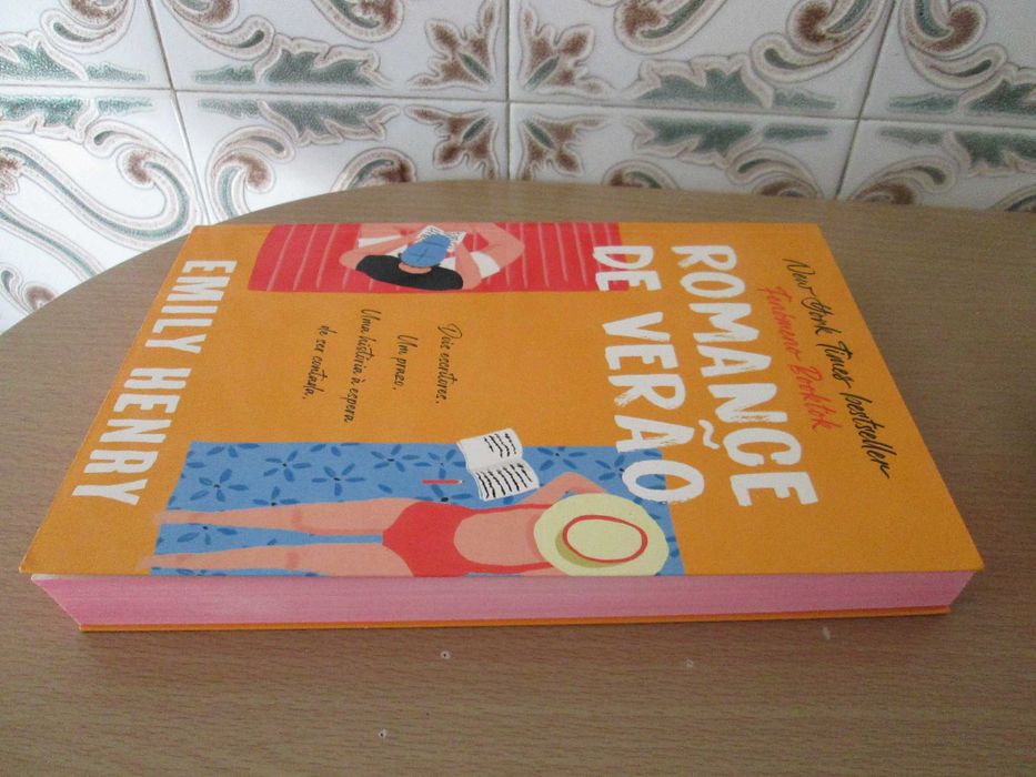 Romance de Verão de Emily Henry