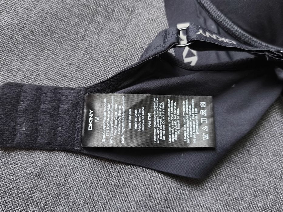 Бюстгальтер черный DKNY без косточек