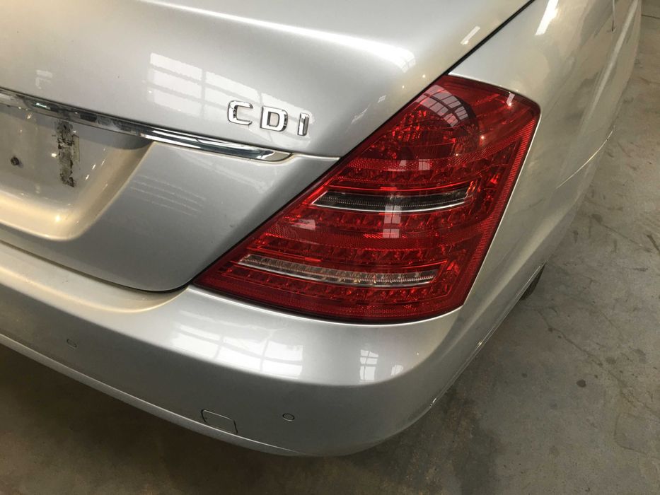 Mercedes S 221 maska lampa