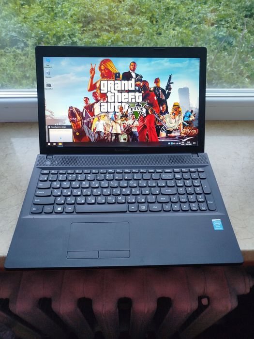 Ноутбук Lenovo g500 15.6" pentium 2020m Батарея 2 години
