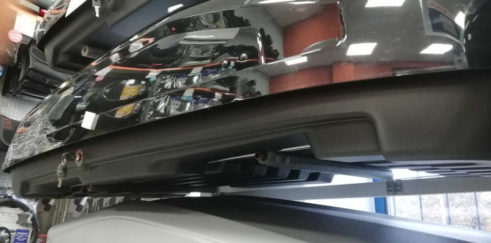 włoski bagażnik boks box dachowy Modula Evo 470 litrów jakość Thule