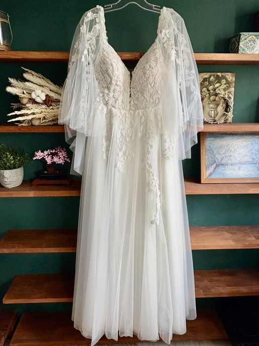 Suknia ślubna księżniczka boho mieniąca się Boska M/L rękawki tiulowe