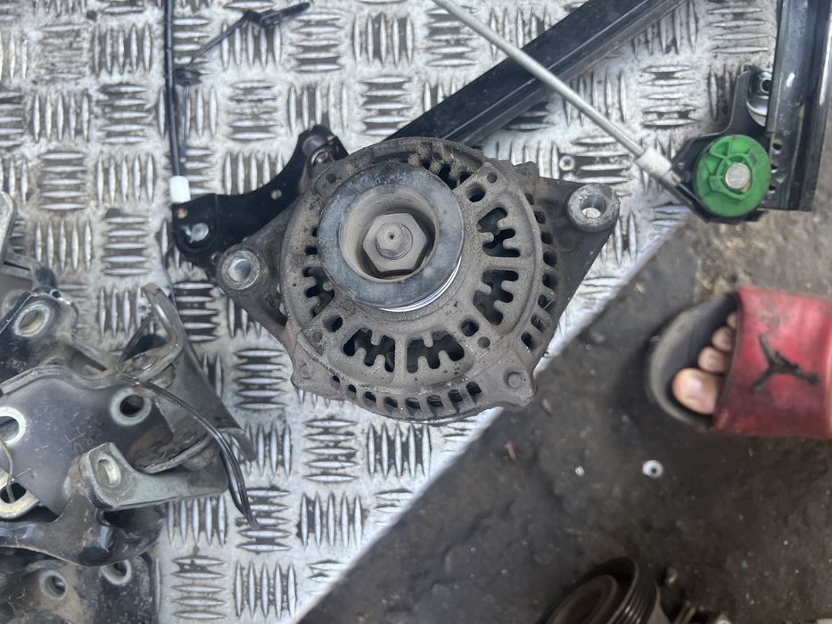 Генератор 1.8 Ланд ровер фриландер Land Rover freelander 04г