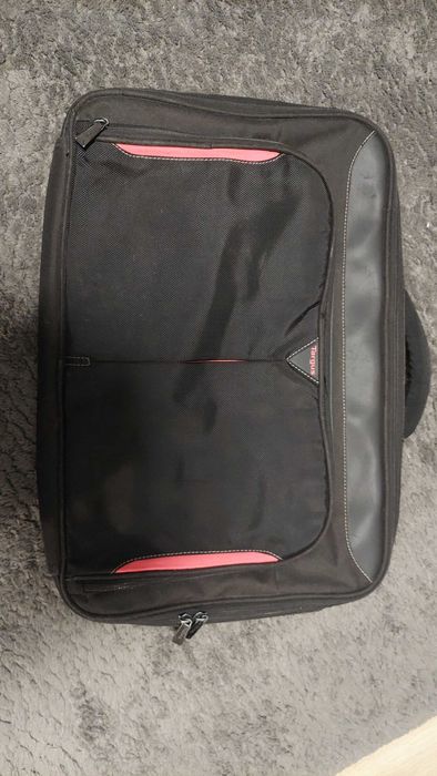 Lenovo Ideapad 330 17,3" Intel® Core™ i7-8550U Win11