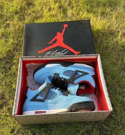 Jordan 4 Retro Travis Scott Cactus Jack R.38