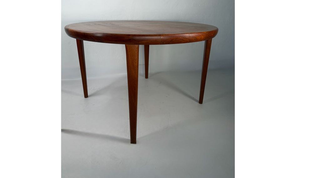 VV Møbler – duński rozkładany stół z teaku | Model 161167 | Made in Denmark | lata 60.