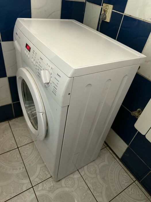 Sprzedan pralkę automatyczną BOSCH