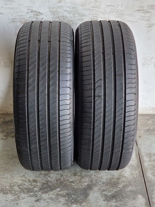 2 Pneus 235/50R19 MICHELIN Semi Novos