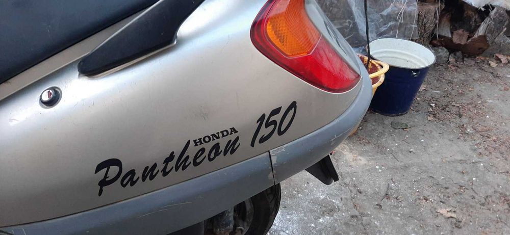 Скутер Honda Pantheon 150 Пантеон