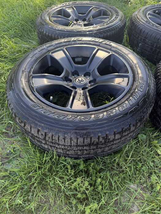 Koła Dodge Ram 275 55r20