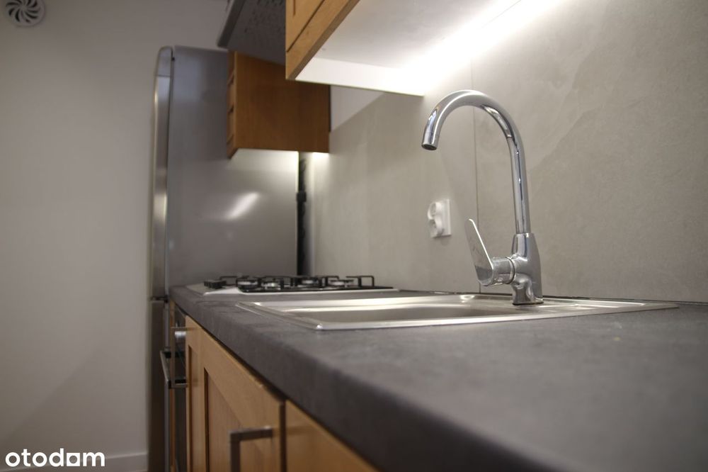 2 Pokoje Po Remoncie | Oddzielna Kuchnia | 3. Piętro | Milenium Ns