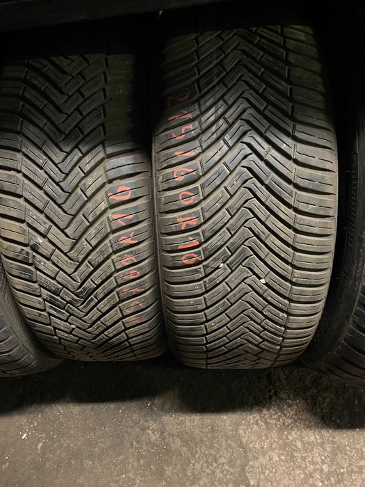 215/60R16 Dwie używane opony całoroczne  Continental