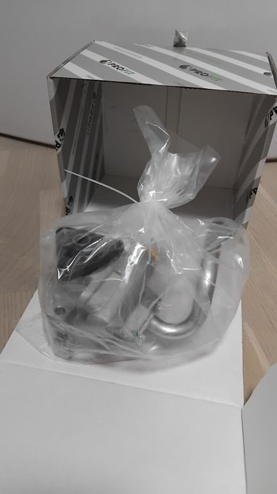 Продам насос ГУР, масло и ремень для ГУР