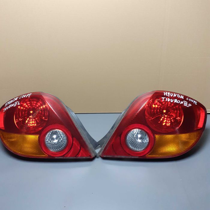 Komplet lamp tylnych Hyundai Coupe 02-05