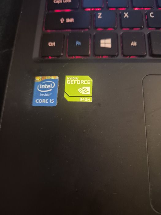 Laptop Acer Aspire V15 Nitro | i5-5200U | 8GB RAM | GeForce 940M | Zasilacz