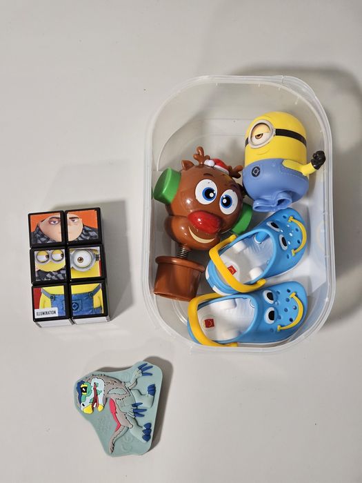 Varios jogos de criança + 70 Dvds diversos