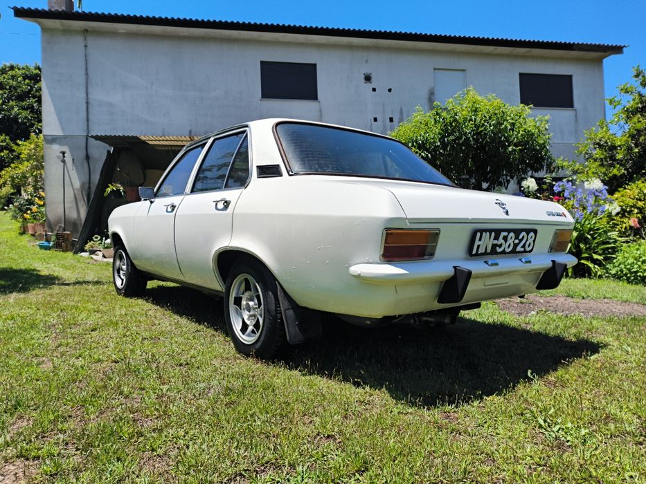 Opel Ascona 1604S