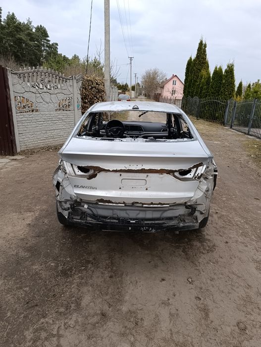 Хюндай елантра АД LIMITED 2016