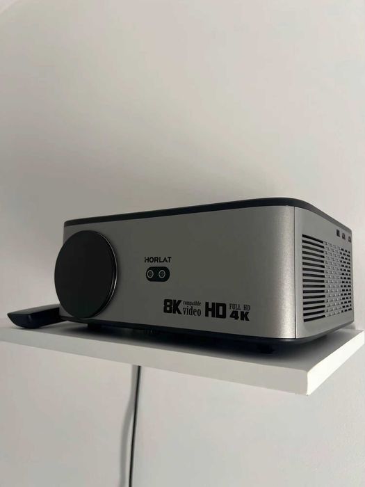 Проектор HORLAT T09  Lumen 2/64ГБ Автофокус,  Яркость 800 ANSI !