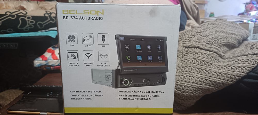 Auto rádio por embalado