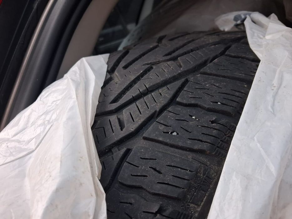 Продам автомобіль Volvo XC90