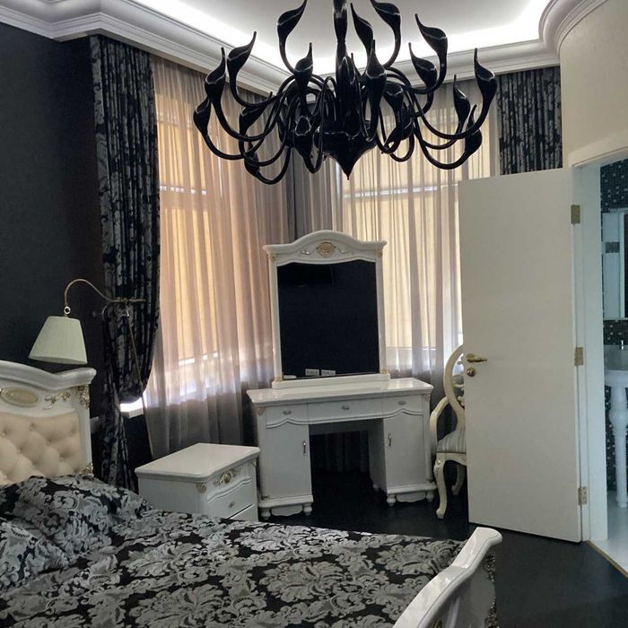 Продам элитный дом на Салтовке, р-н Радмира