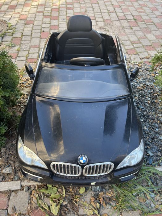 Продам машинку bmw для дитини