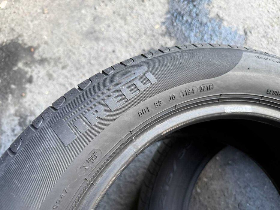 Шини літо 215/55/R17 Pirelli Cinturato P7
