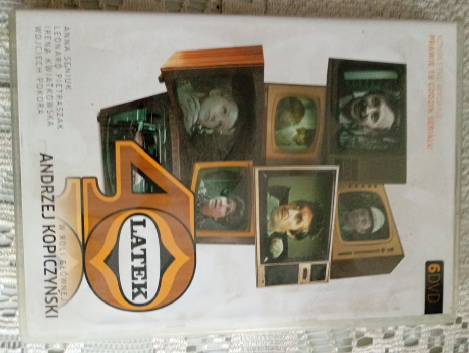 Serial dvd Cztwrdziestolatek