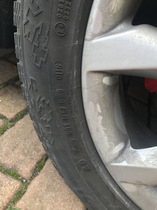 Opony samochodowe  Continental 235/55/19 winter zimowe