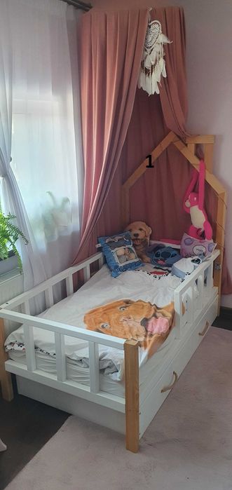 Łóżko dziecięce domek białe z szufladą i materacem
