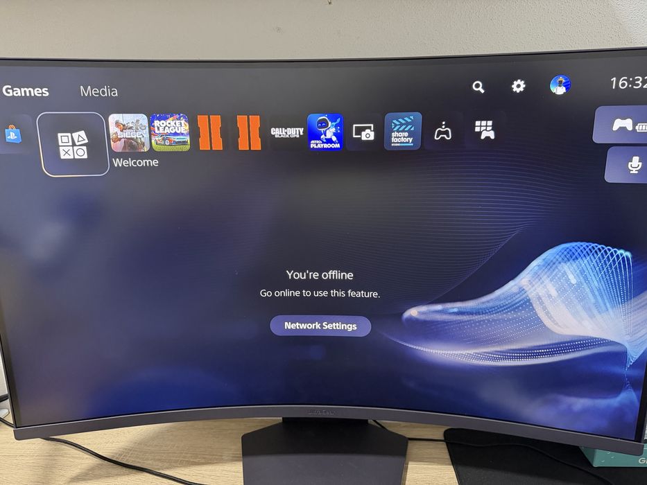 Ps5 Slim 825gB versão digital (comando + hdmi)