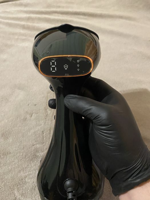 Відпарювач для одягу, праска, вирівнювач одягу