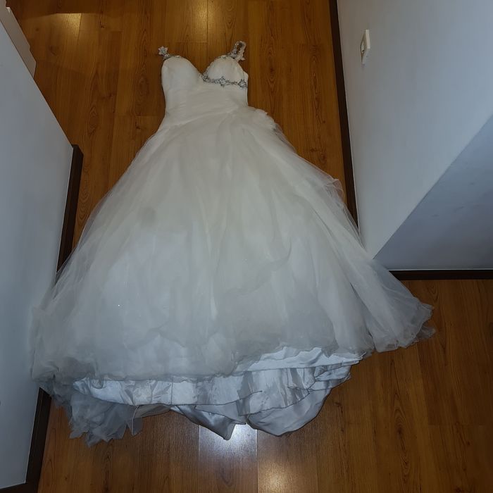 Vestido noiva com saiote