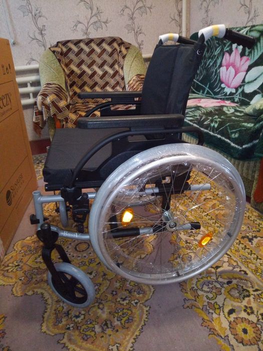 Инвалидная коляска