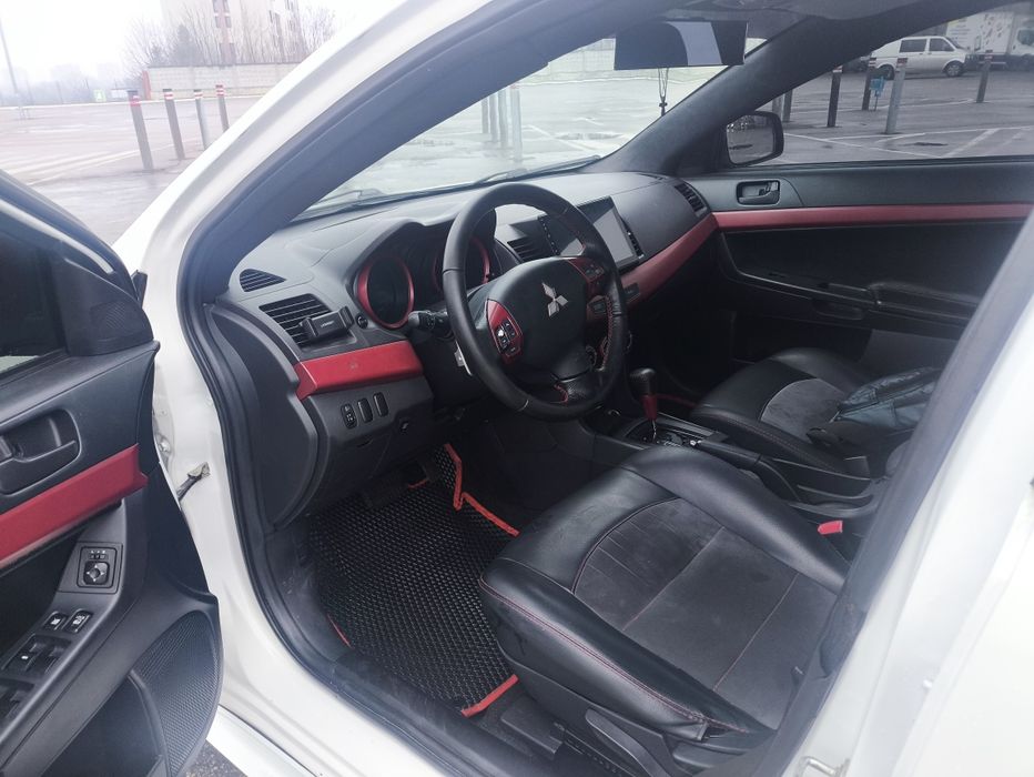 Mitsubishi Lancer X ( Ланцер 10)