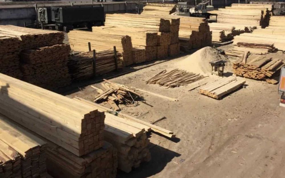 Сухий брус і рейка з дерева 1 гатунку – доставка