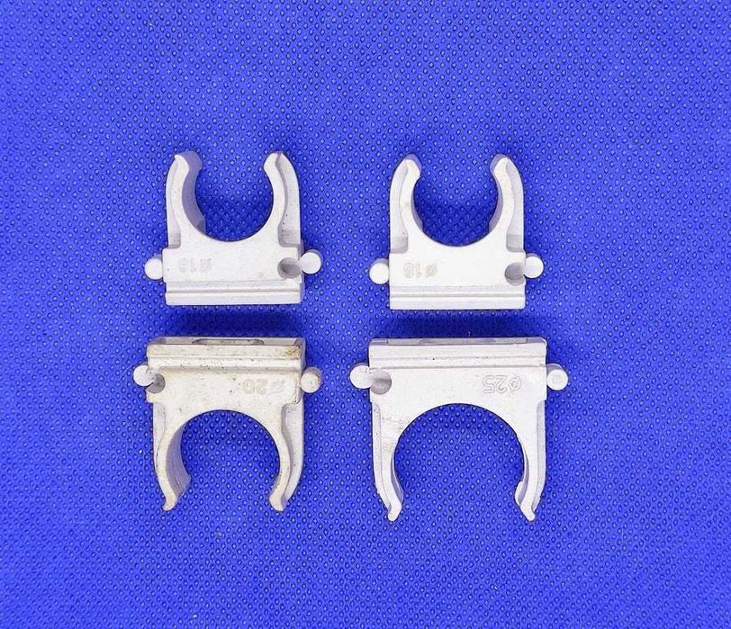 Conjunto de fixadores abraçadeiras e extensões