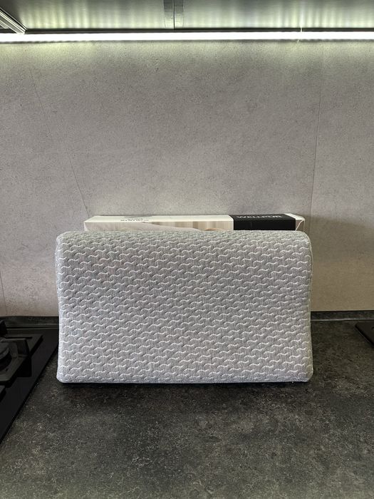 Подушка WELLPUR KVINA Memory foam AIR ортопедична сіра з памʼяттю
