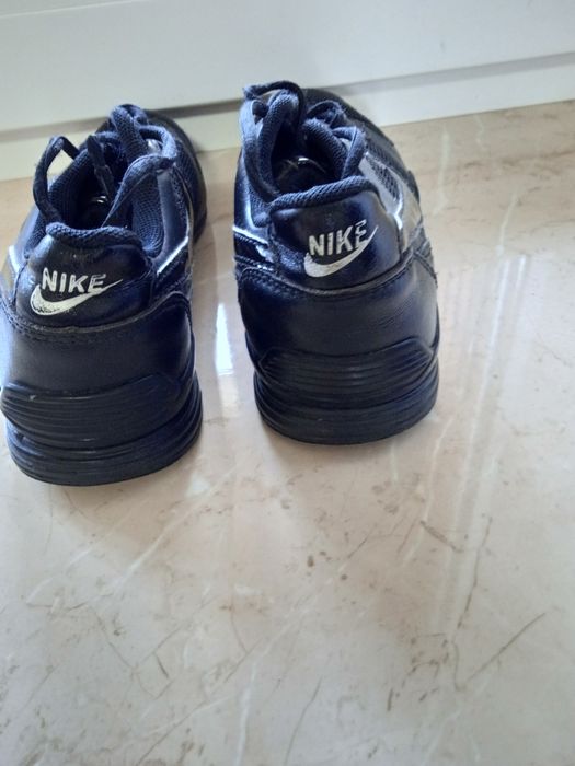 Кросівки nike розмір 36