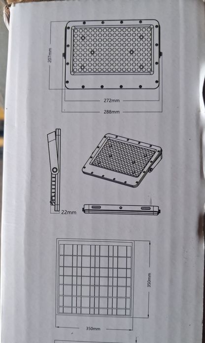Solar-powered projector447747462131230721