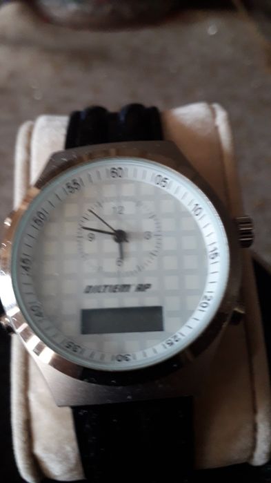 Relógios publicitários