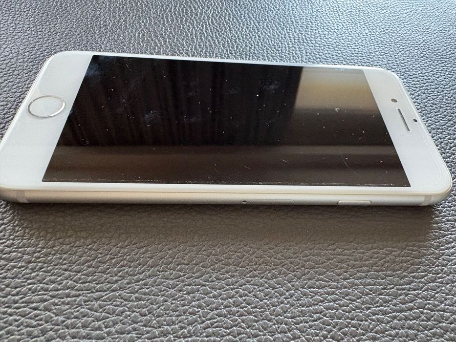iPhone 7 bardzo dobry stan