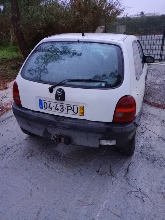 Opel corsa 1.7 comercial do ano 2000